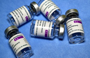 研究显示：新冠病毒本身的血栓风险要比疫苗大得多